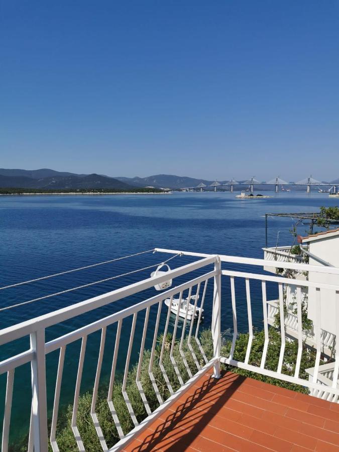 Apartments Ljiljana Клек Экстерьер фото