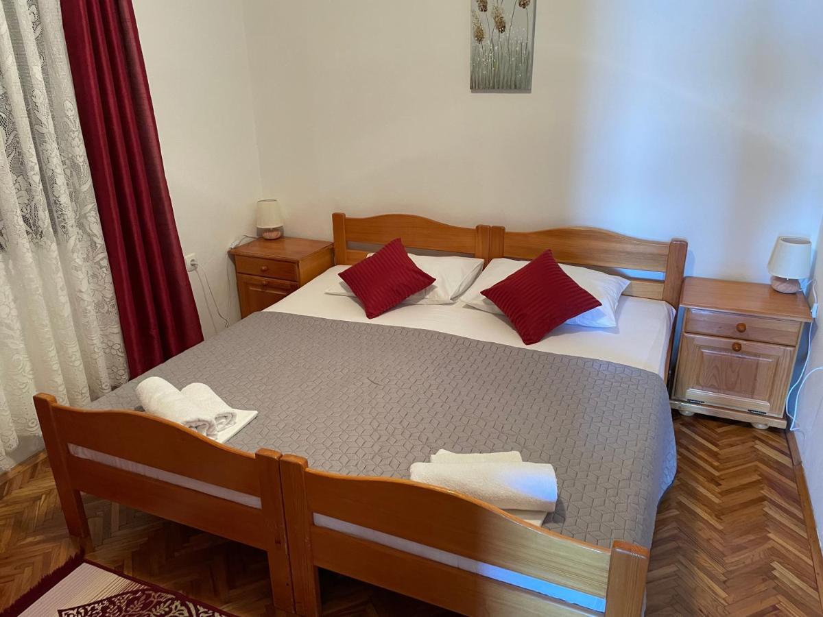 Apartments Ljiljana Клек Экстерьер фото