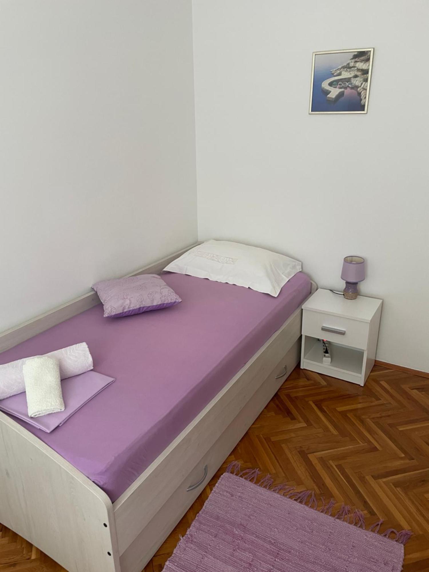 Apartments Ljiljana Клек Экстерьер фото