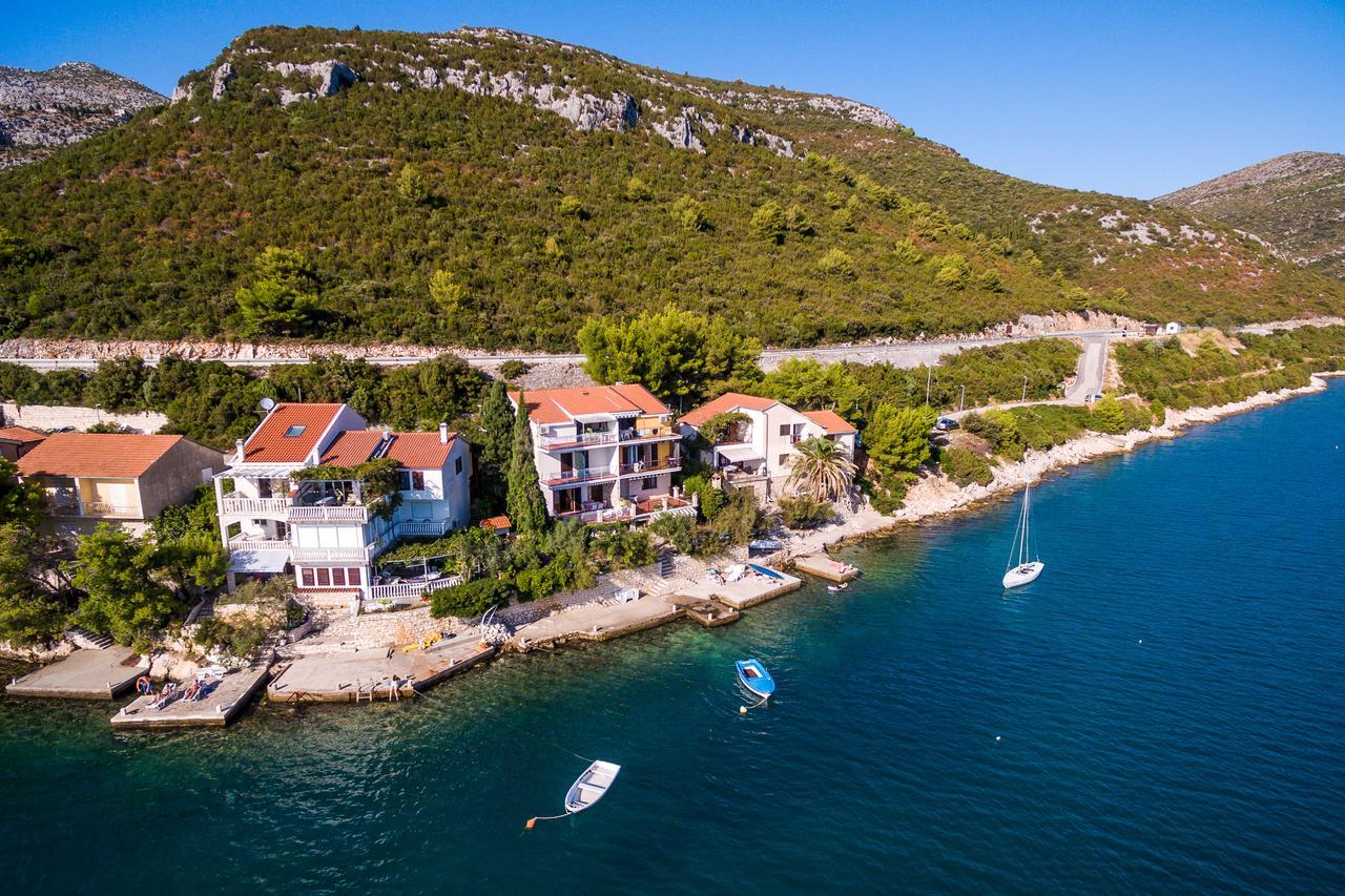 Apartments Ljiljana Клек Экстерьер фото