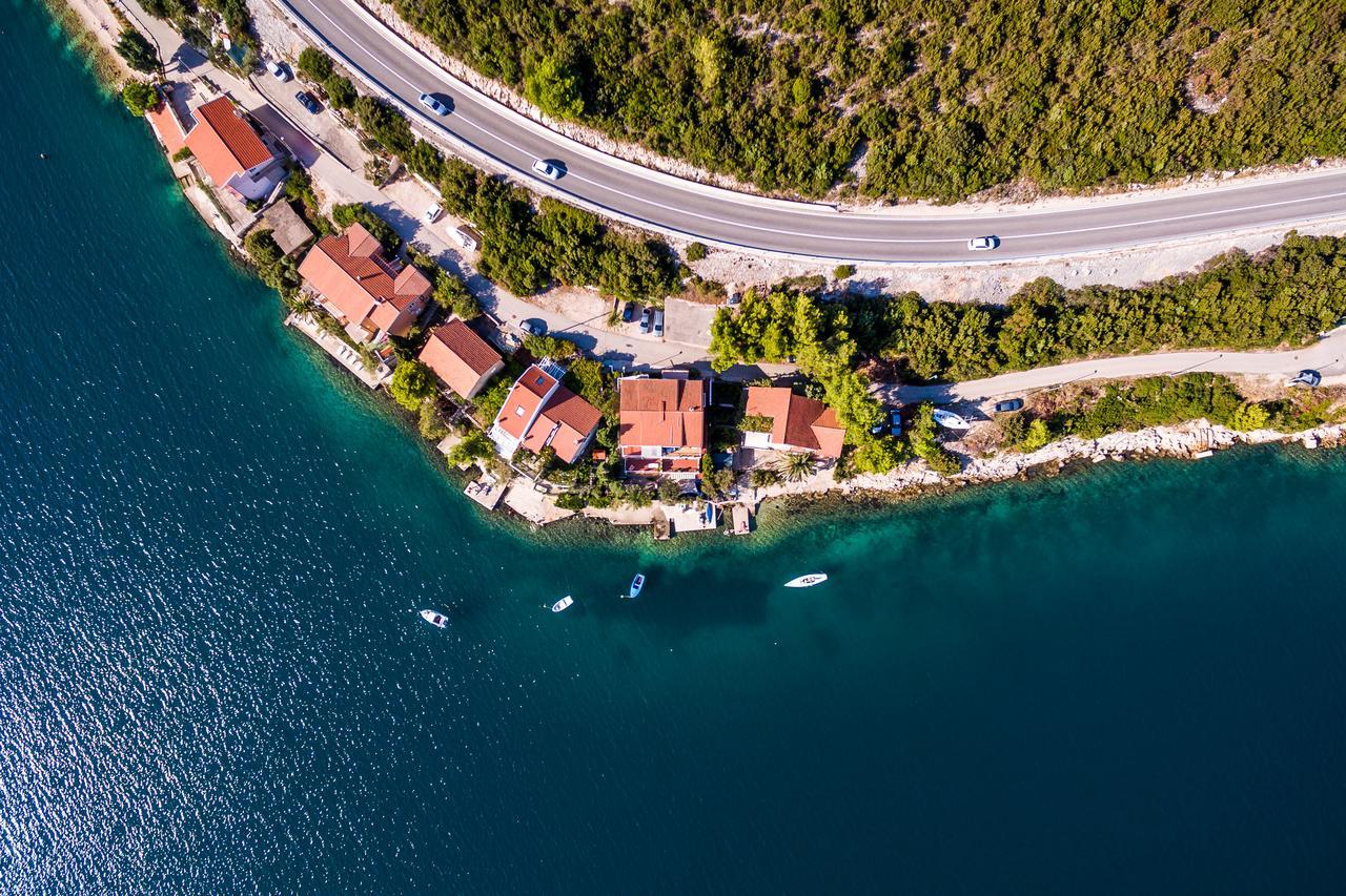 Apartments Ljiljana Клек Экстерьер фото