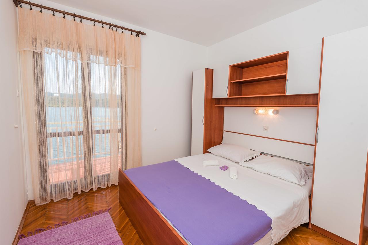 Apartments Ljiljana Клек Экстерьер фото